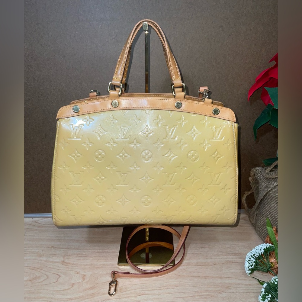 ✅AUTHENTIC❤️ LV BAG2WAYS BREA MM SIZE LOUIS VUITTON - Picture 2 of 11
